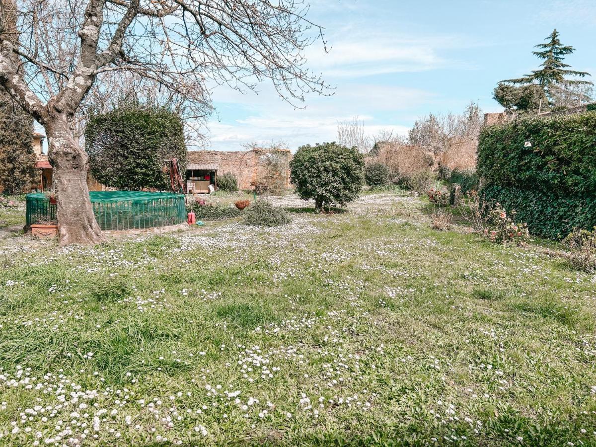 Apartamento Attico Il Magnifico Volterra Exterior foto